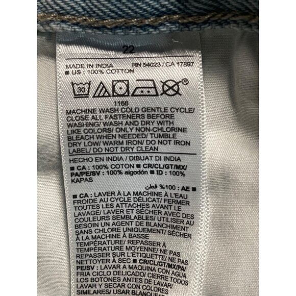 Old Navy Womens High-Rise Slouchy Straight Denim Shorts Plus Size 22 Light Wash - Picture 7 of 8